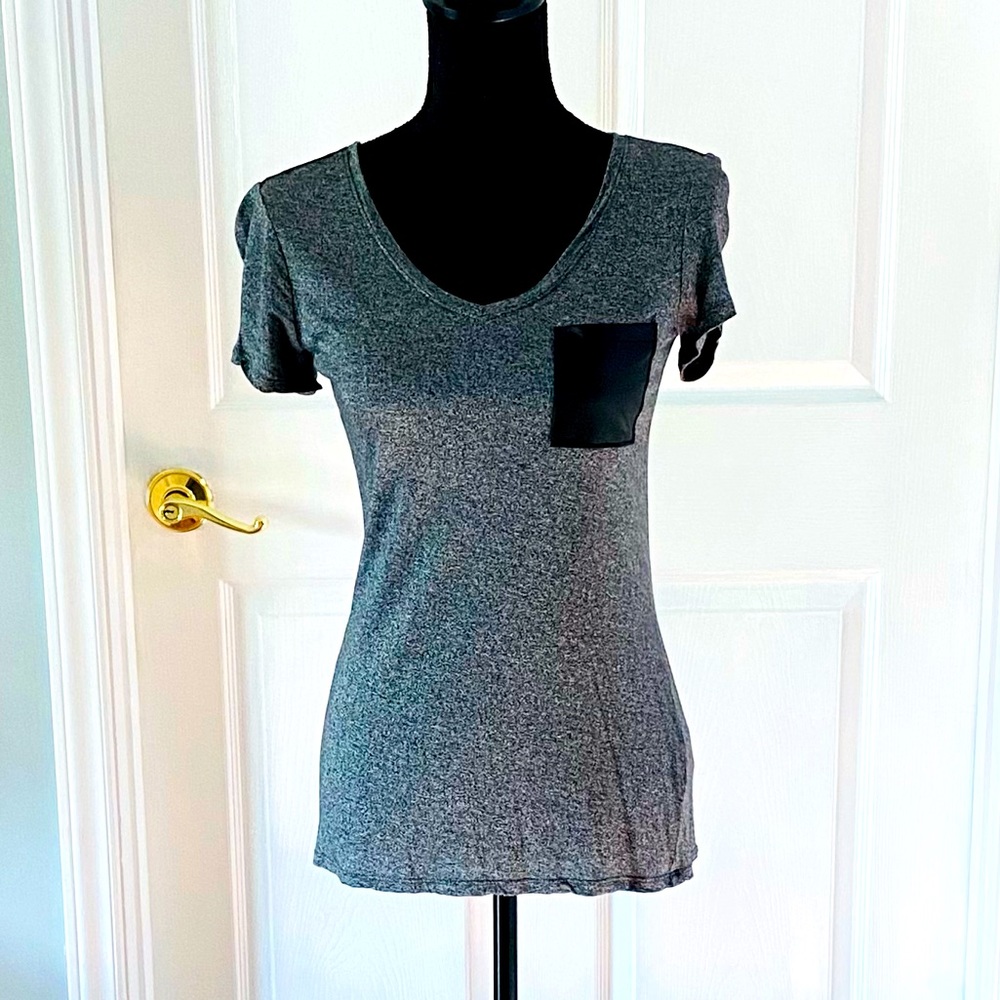 Rock & Republic Gray Top